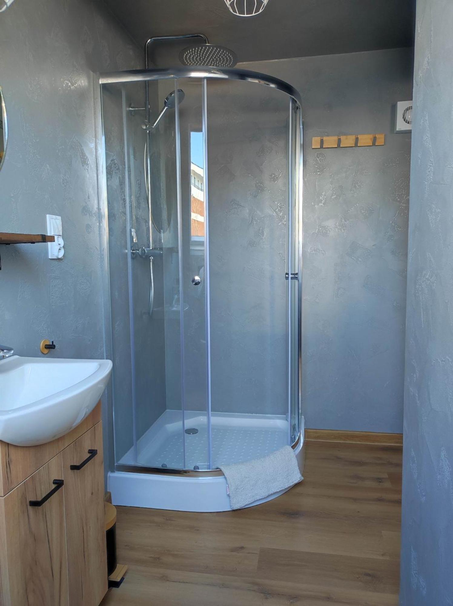 Nowe Apartamenty Na Swiatowida Vito Apartments "Centrum"Molo 5 Min Spacerem" Miedzyzdroje Exterior foto